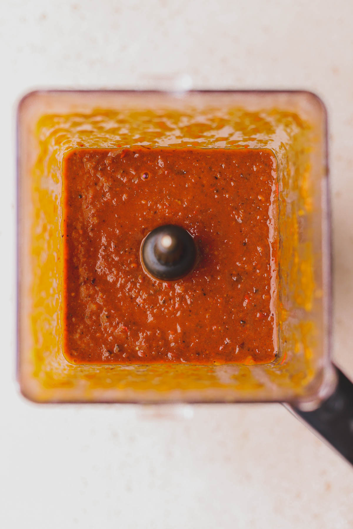 Blended chili sauce.  