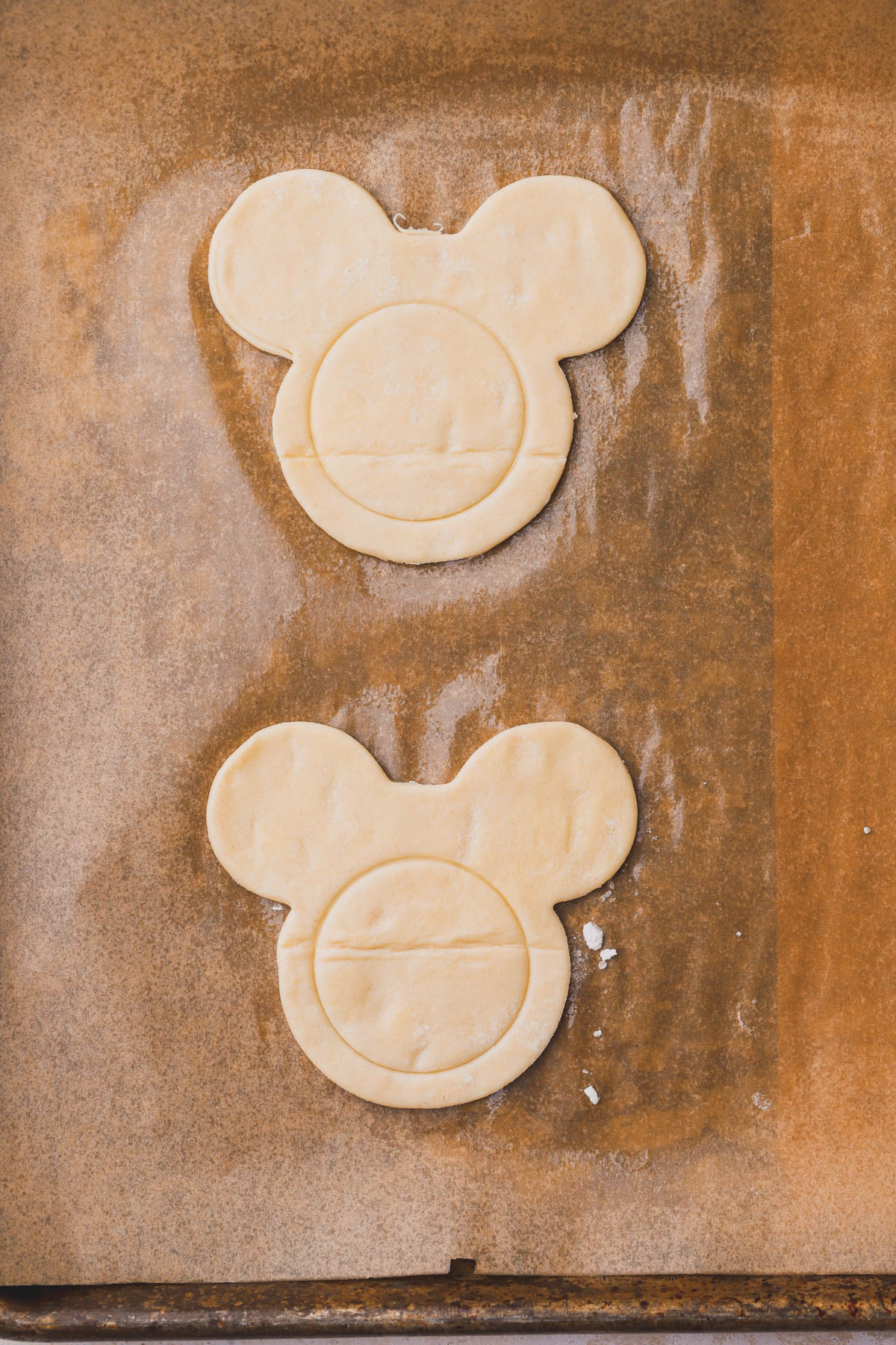 Mickey shaped puff pastry 