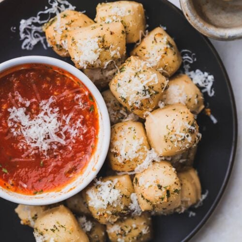 Easy Garlic Parmesan Bread Bites The Epicurean Mouse
