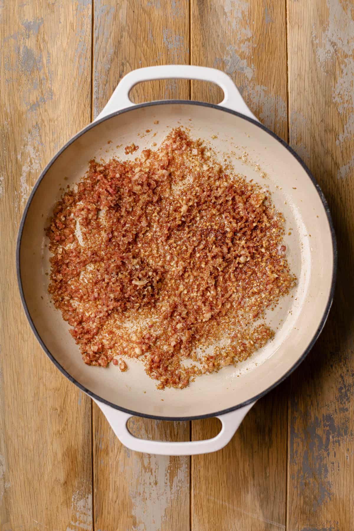 Sauteed pancetta with garlic. 